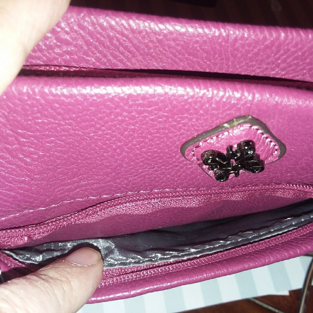 NWT Vera Wang Wristlet - Picture 4 of 7